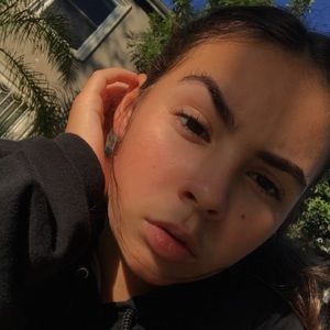 Meet your Posher, Eden